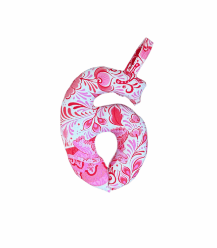 11001 stofcijfer rood roze print met lus 16 cm
